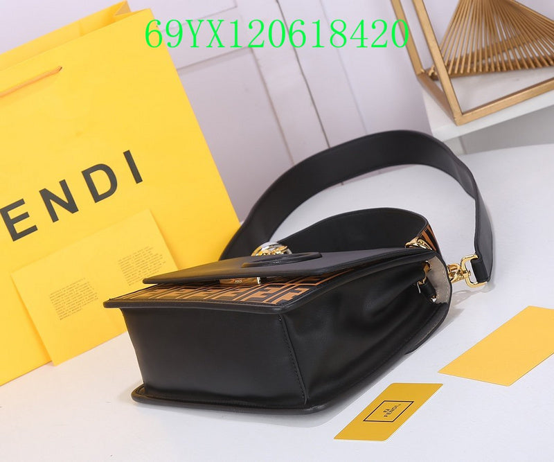 GC - Shoulder - 2971