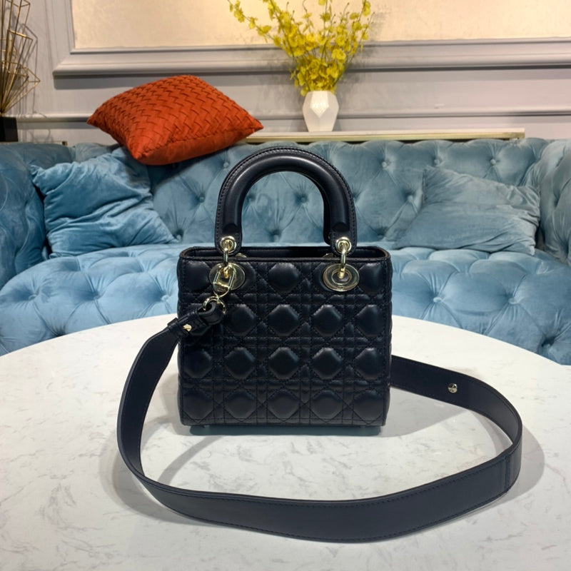 Luxurious Totes - Latest - 6326