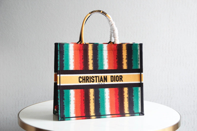 Luxurious Totes - Latest - 6533