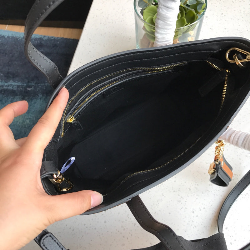 Luxurious Totes - Latest - 7875