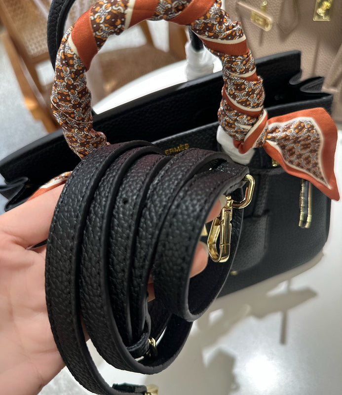 Luxurious Totes - HMS3 Bags - 006