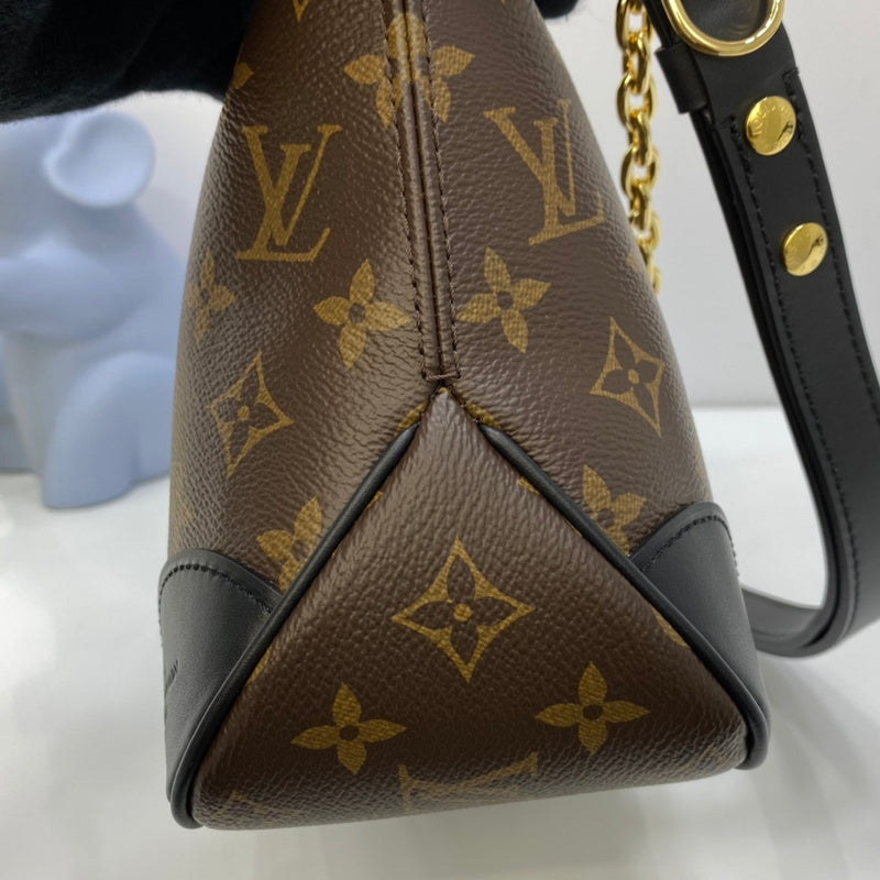 LOV - Luxurious Totes - 2321