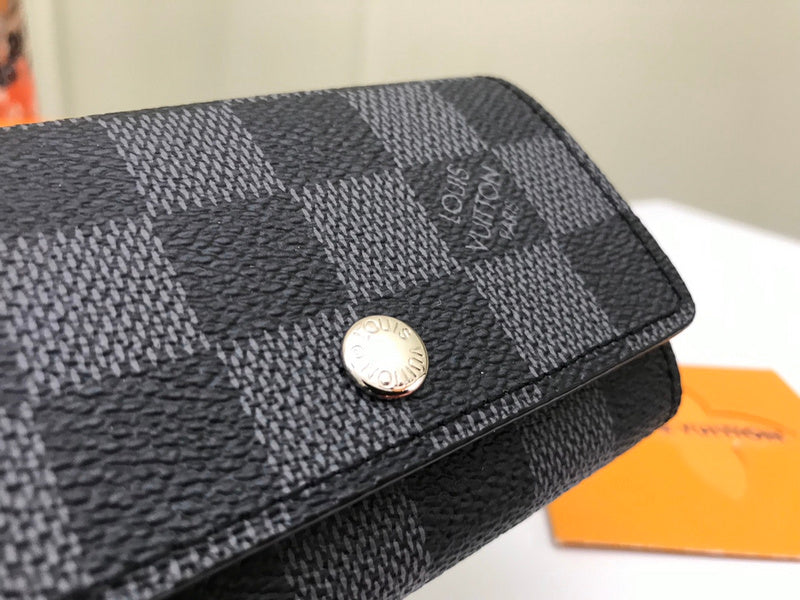 Luxurious Totes - Latest - 640