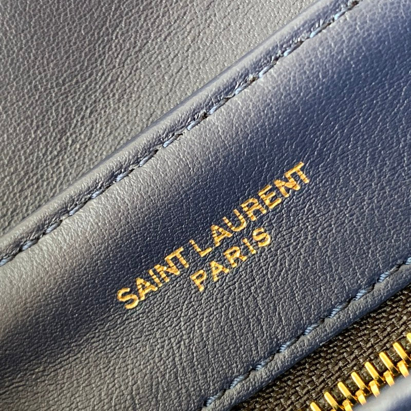 Luxurious Totes - Latest - 8001