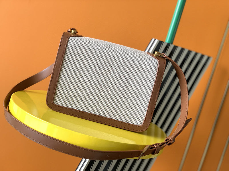 Luxurious Totes - Latest - 8835