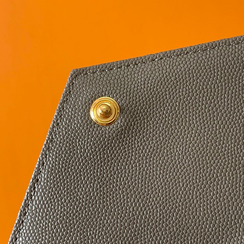 Luxurious Totes - Latest - 8097