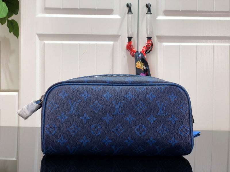 LOV - Luxurious Totes - 1854
