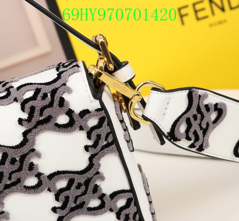GC - Shoulder - 2632