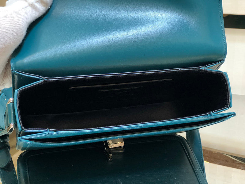 Luxurious Totes - Latest - 9399