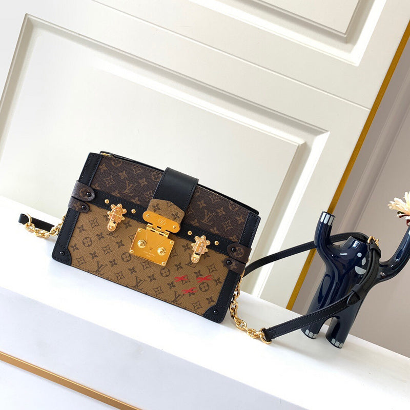 LOV - Luxurious Totes - 1157