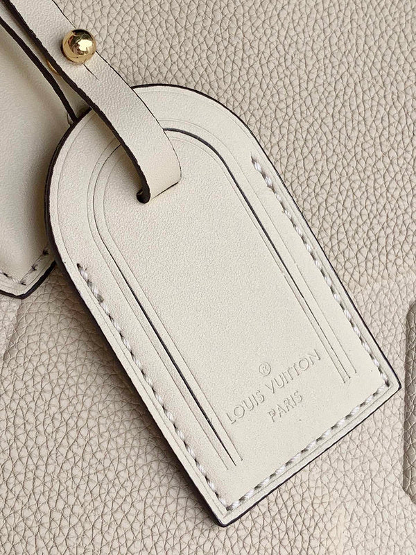 LOV - Luxurious Totes - 2632