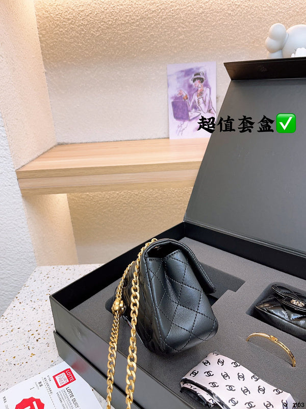 Luxurious Totes - CNL3 Bags - 197