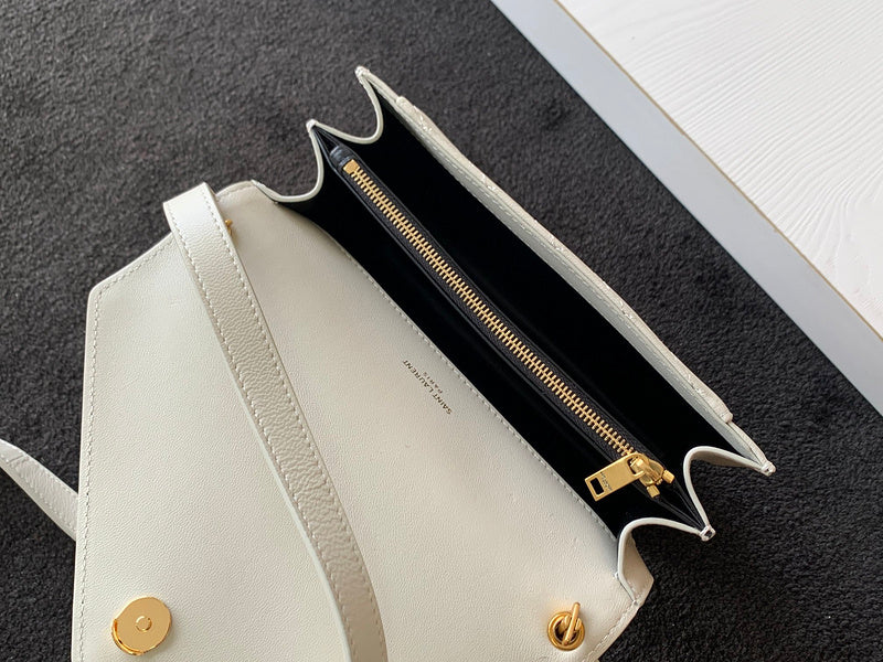 Luxurious Totes - Latest - 8160