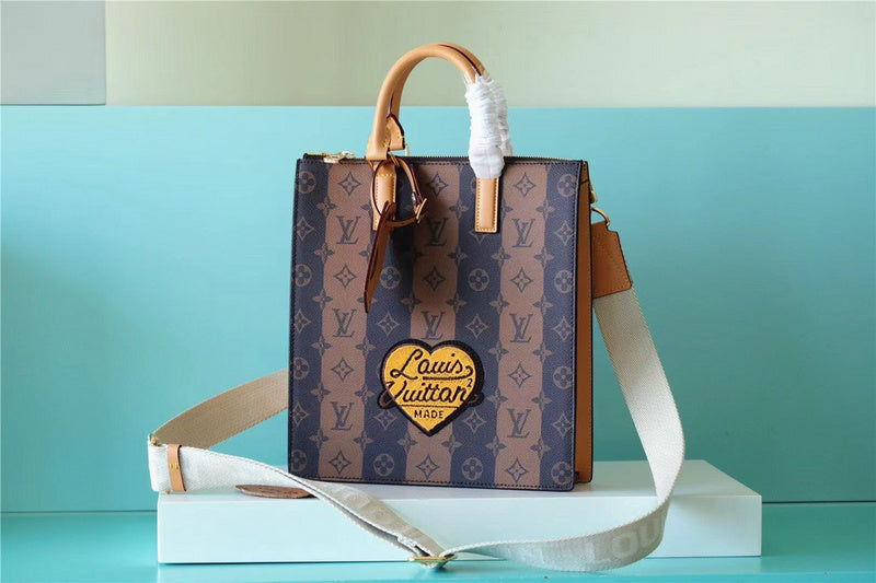 Lux-Totes - LOV Bags - 4136