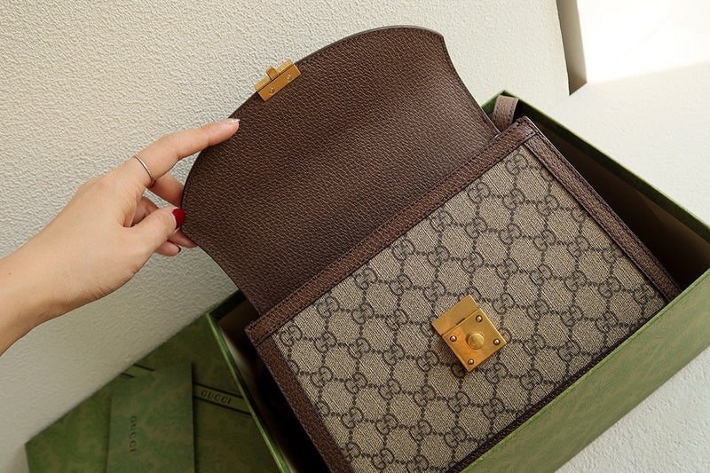 GUI - Luxurious Totes - 923