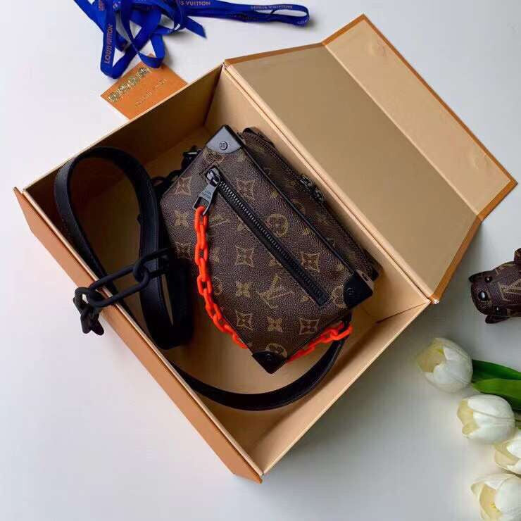 LOV - Luxurious Totes - 2281