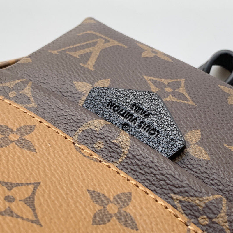 LOV - Luxurious Totes - 215