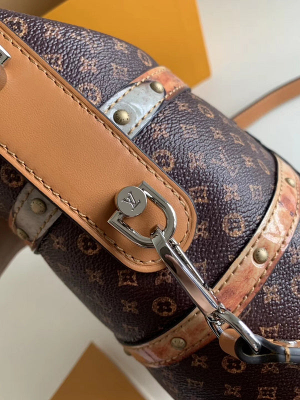 Luxurious Totes - Latest - 2401