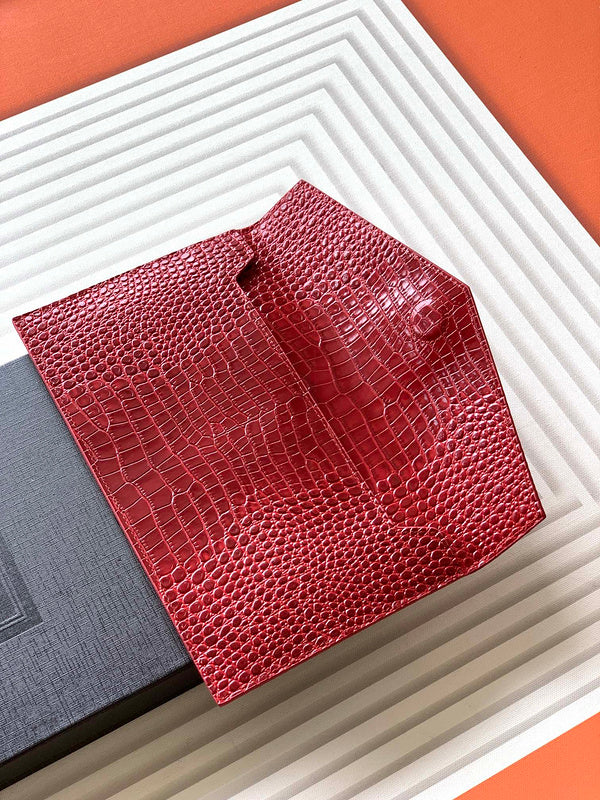 Luxurious Totes - Latest - 8102