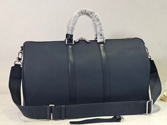 LOV - Luxurious Totes - 930
