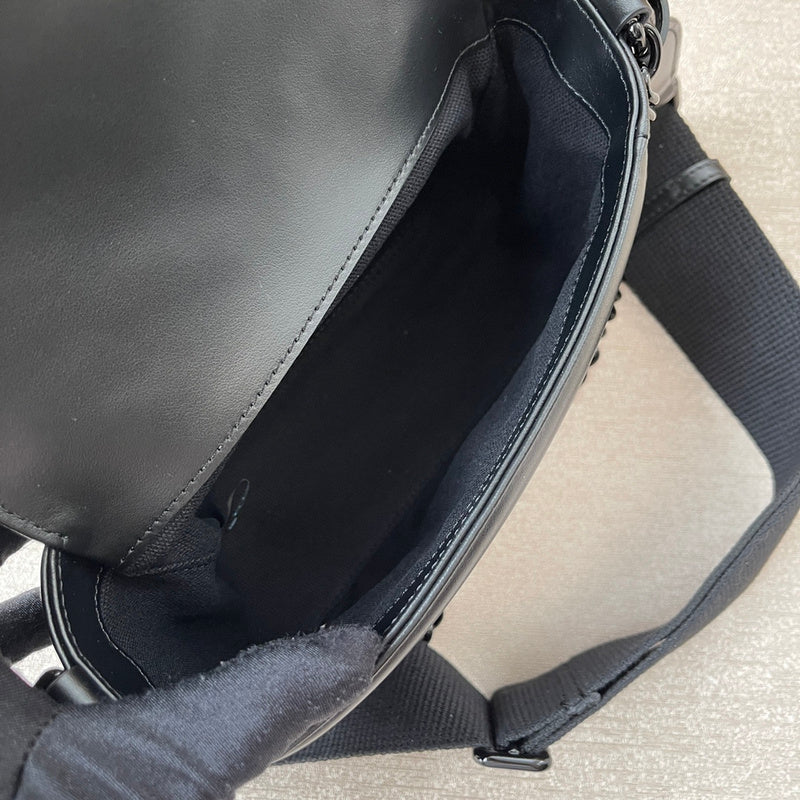 GUI - Luxurious Totes - 290