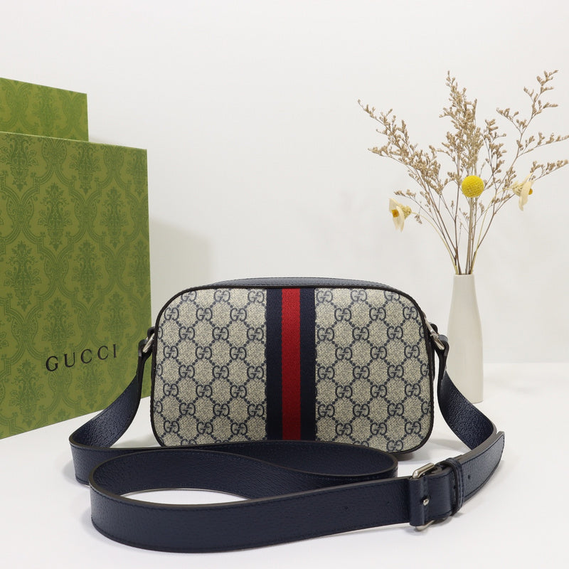 GUI - Luxurious Totes - 1111