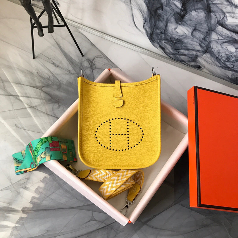 Luxurious Totes - Latest - 6843