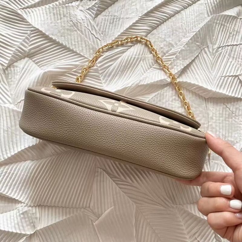 HMS - Luxurious Totes - 036