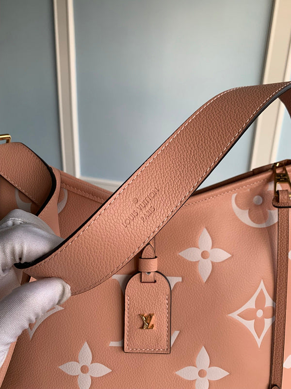 LOV - Luxurious Totes - 889