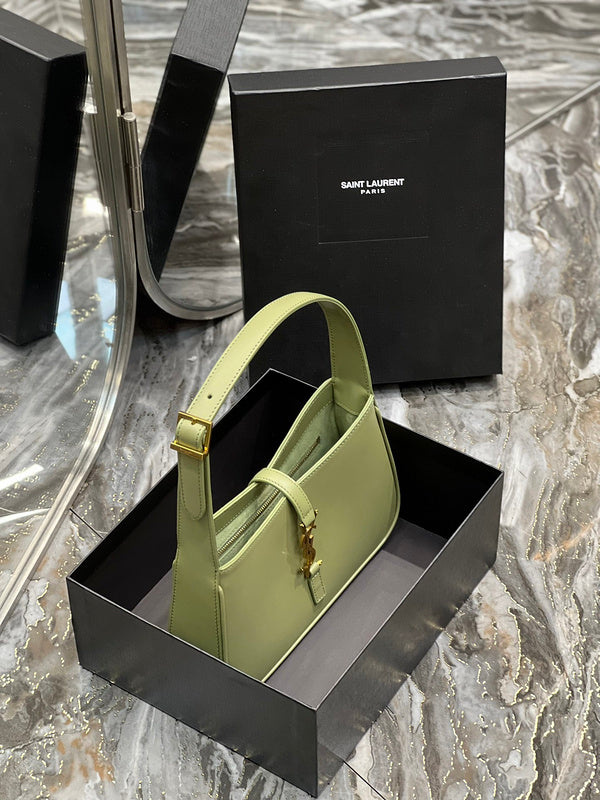 Luxurious Totes - Latest - 8123