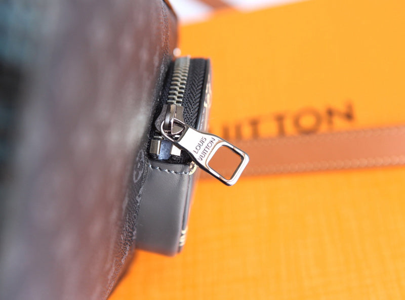 LOV - Luxurious Totes - 2287