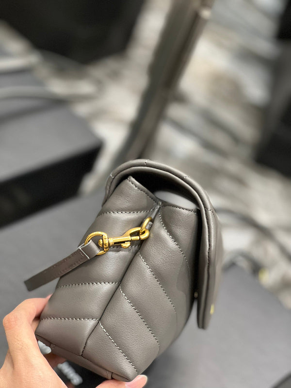 Luxurious Totes - Latest - 8502