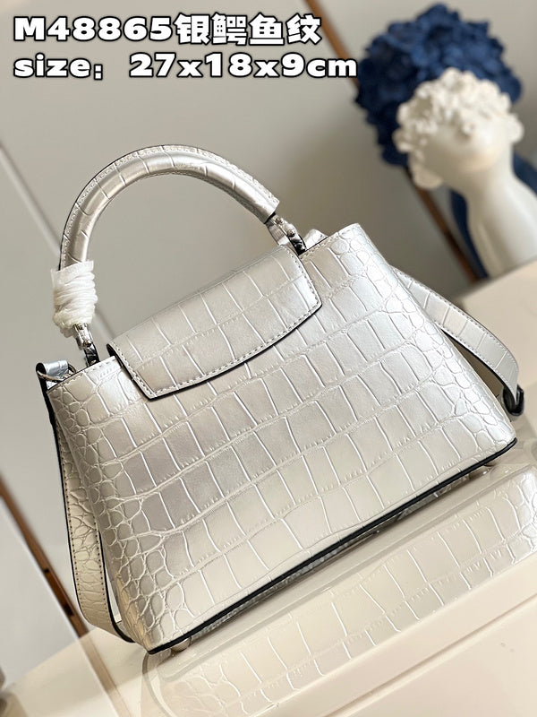 LOV - Luxurious Totes - 719