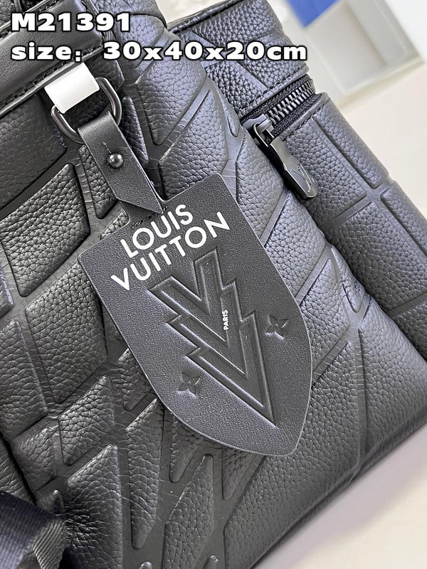 LOV - Luxurious Totes - 862