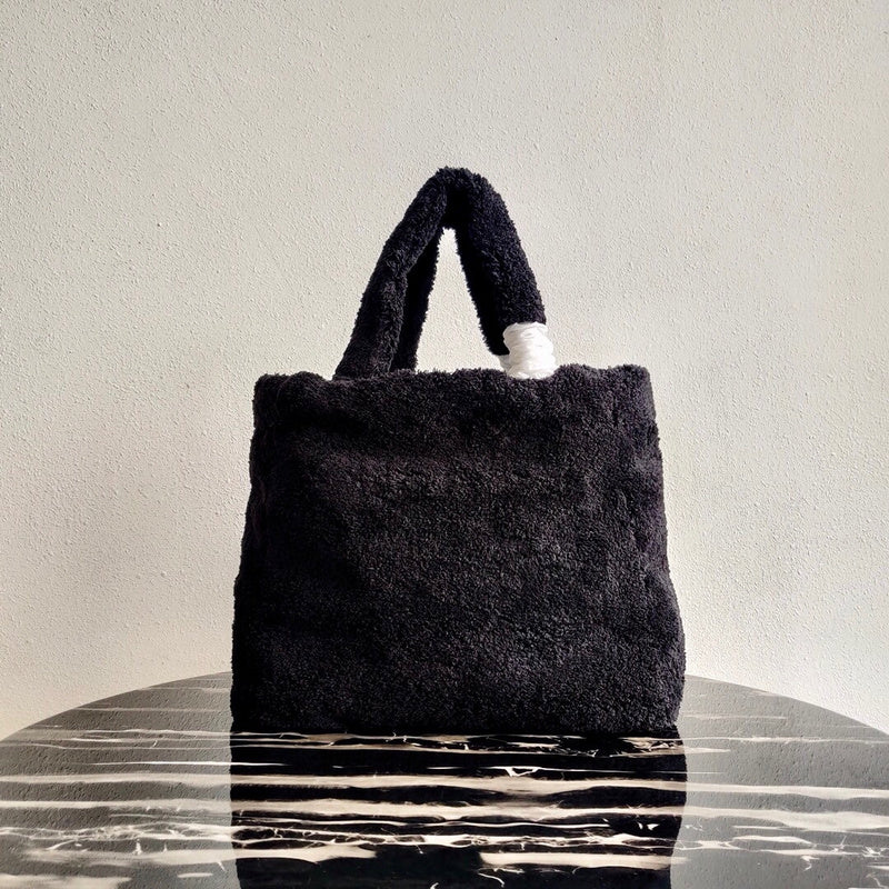 Luxurious Totes - Latest - 4677
