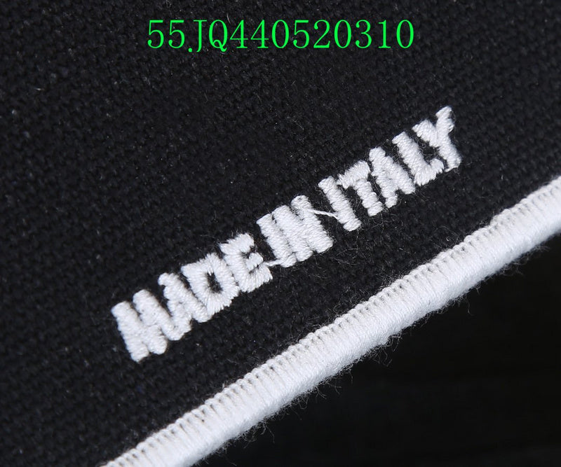 GC - Shoulder - 3092