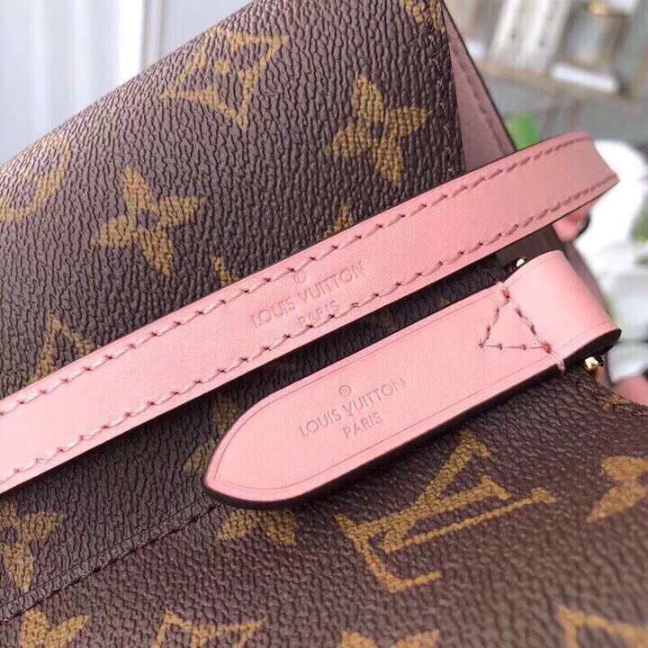 Luxurious Totes - Latest - 1619