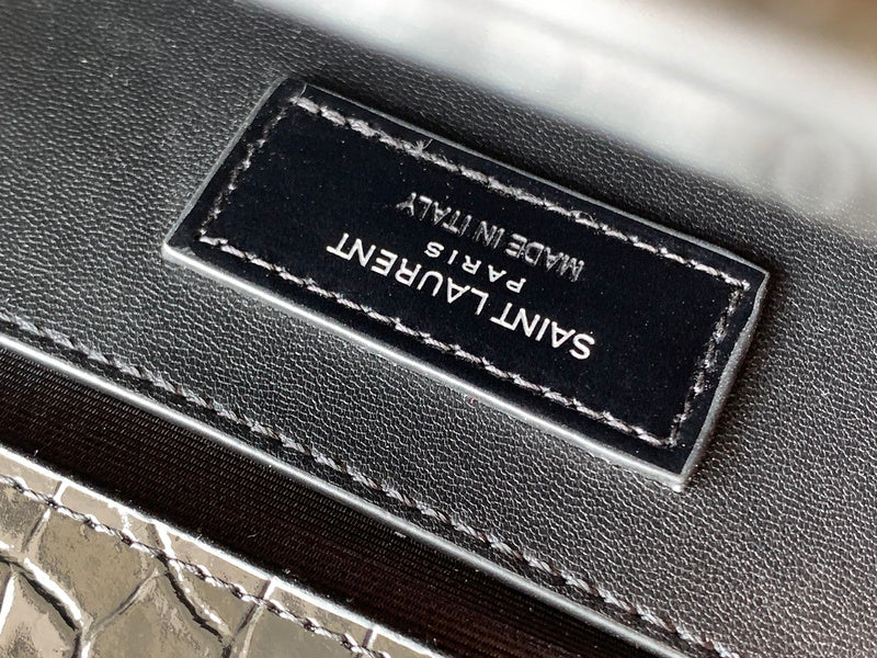 Luxurious Totes - Latest - 8604