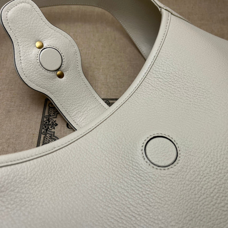 GUI - Luxurious Totes - 110