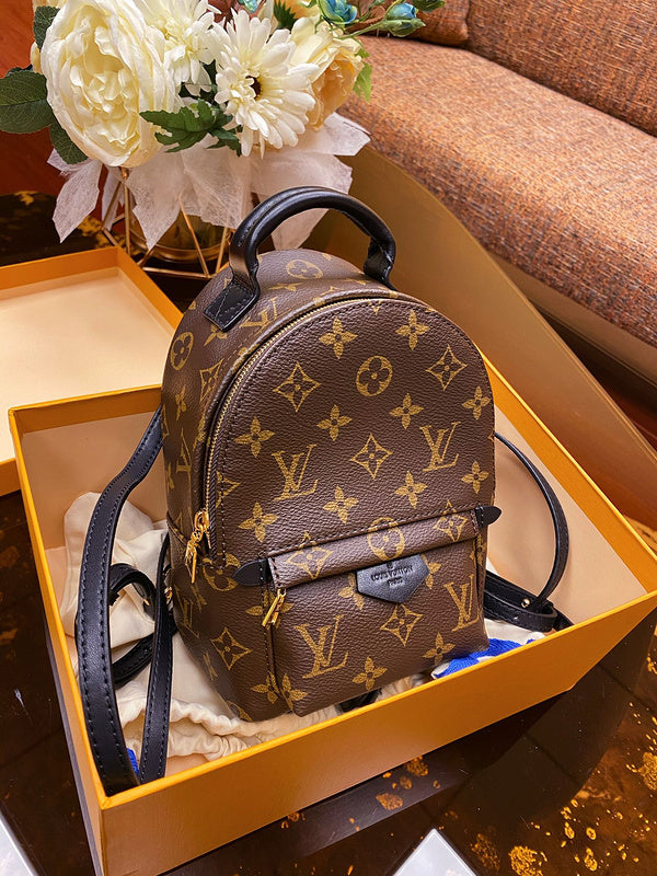 LOV - Luxurious Totes - 1206