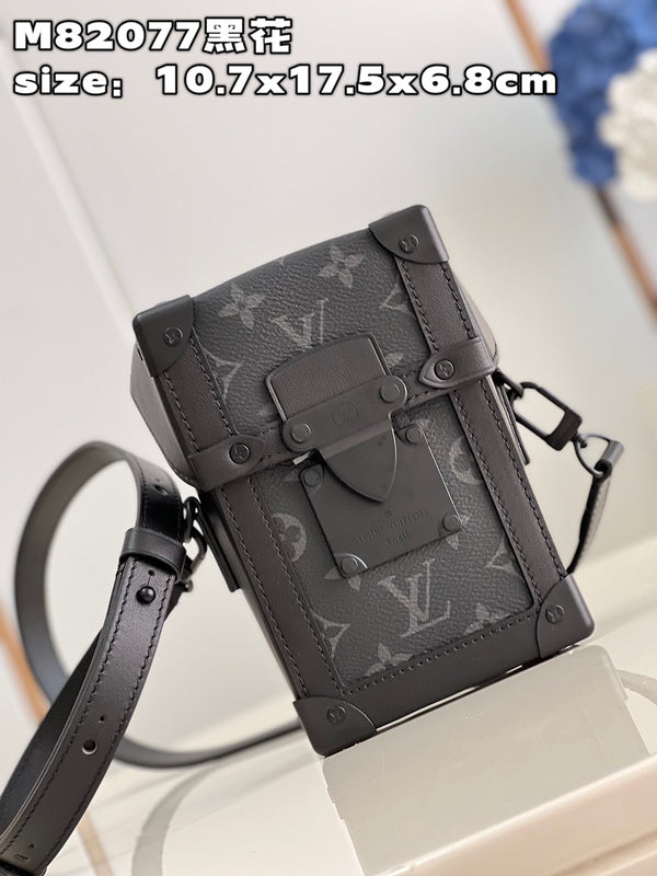 LOV - Luxurious Totes - 700