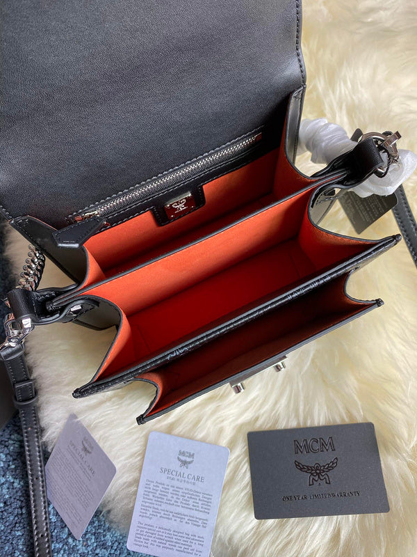 Luxurious Totes - Latest - 7898