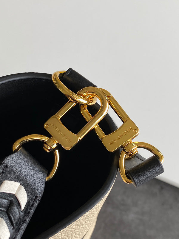 Luxurious Totes - Latest - 1718