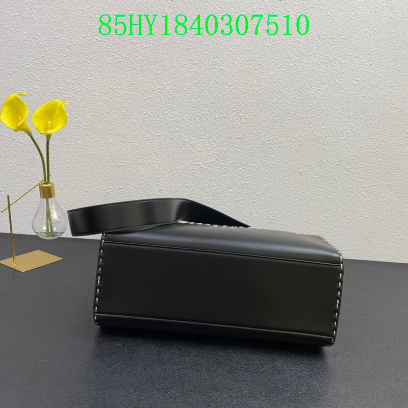 GC - Shoulder - 2772