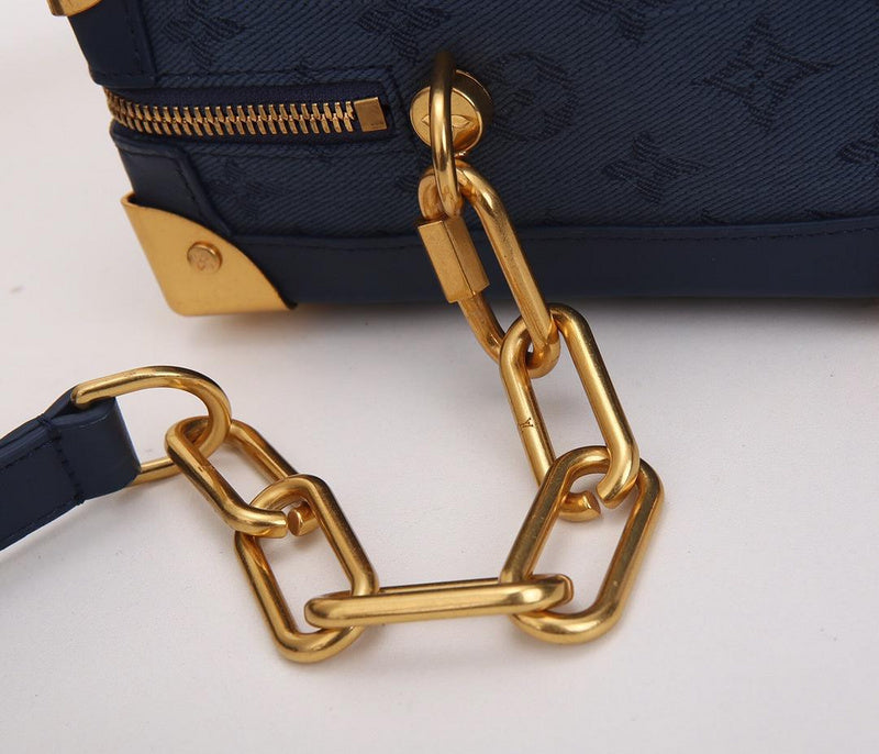 LOV - Luxurious Totes - 2686
