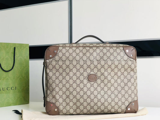 GUI - Luxurious Totes - 1166