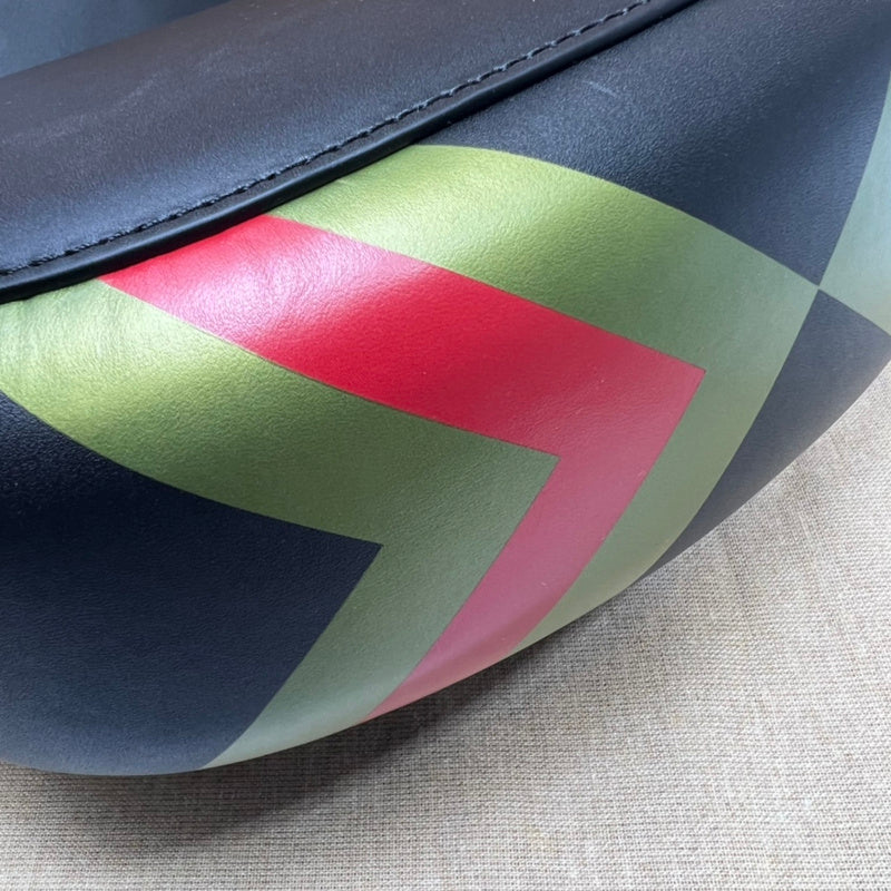 GUI - Luxurious Totes - 926