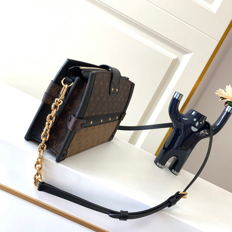 LOV - Luxurious Totes - 1157