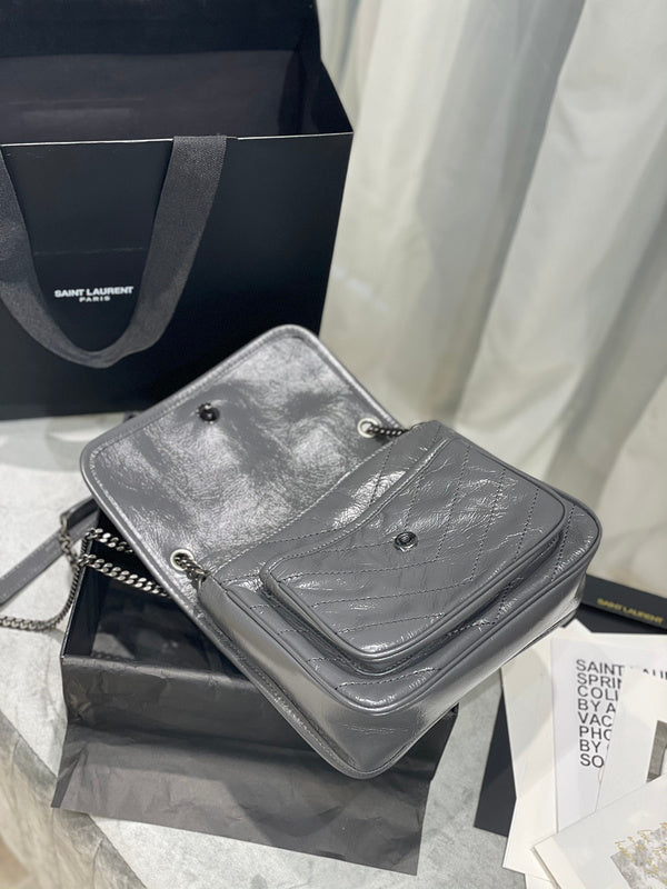 Luxurious Totes - Latest - 8554