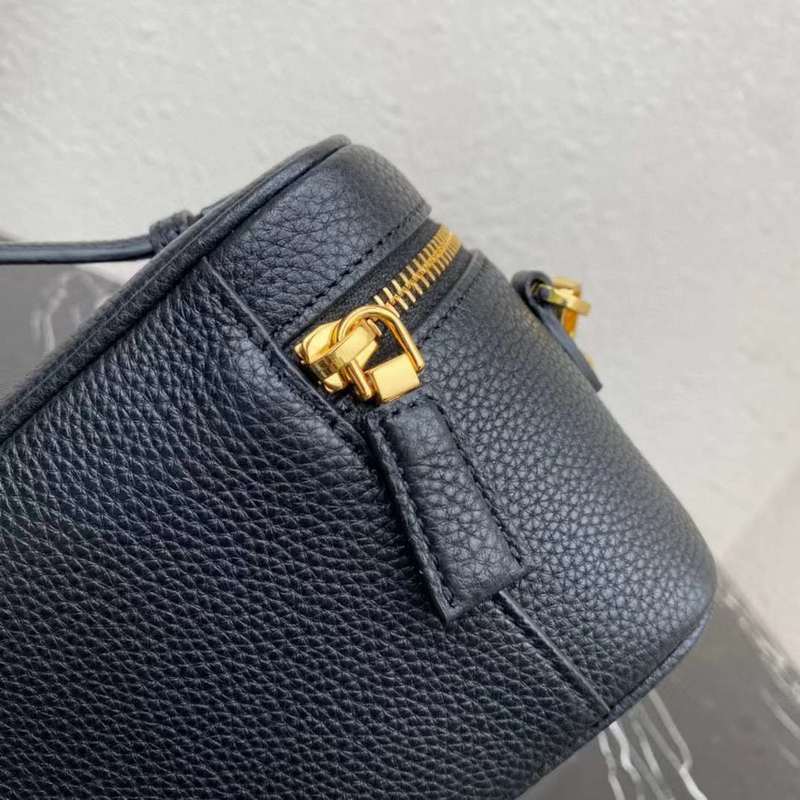 PDA2 Bags - Luxurious Bags  564